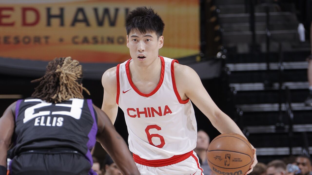门将精彩扑救确保胜利